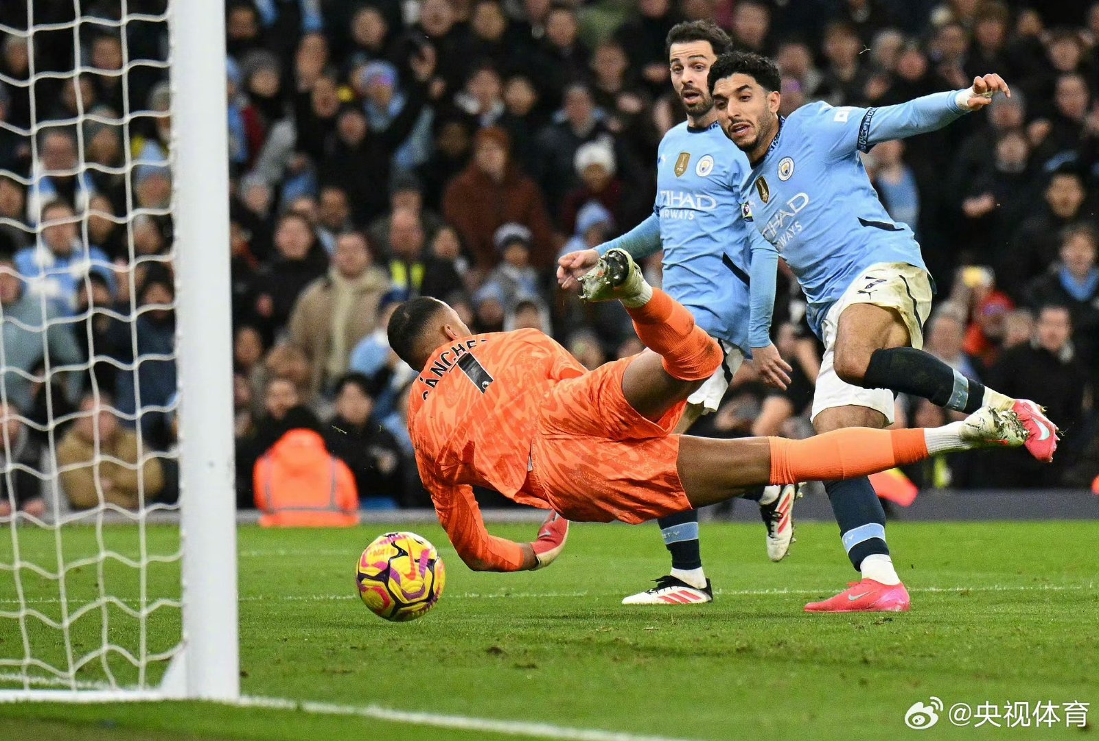 关于赛地聚焦——英超今夜热度飙升，波士顿凯尔特人造点机会，气氛紧张，年轻球员得到机会的信息