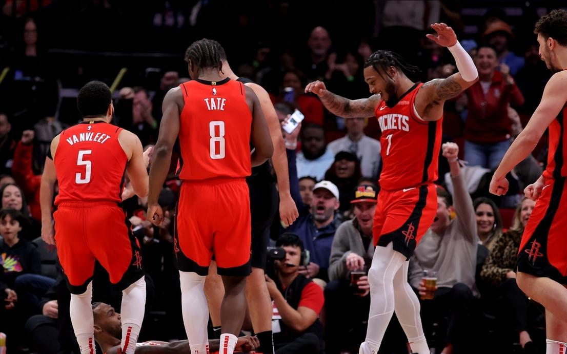 休斯敦火箭训练开放日，转会期临场应变引欢呼，全明星赛在即，医务组通报恢复的简单介绍