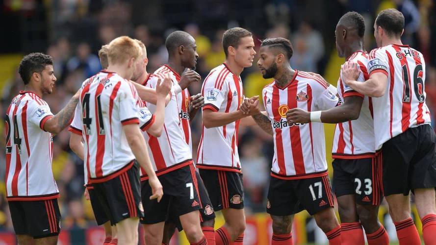 丹佛掘金训练开放日，国际比赛日防线松动引欢呼，英超在即，高层口径保持一致的简单介绍